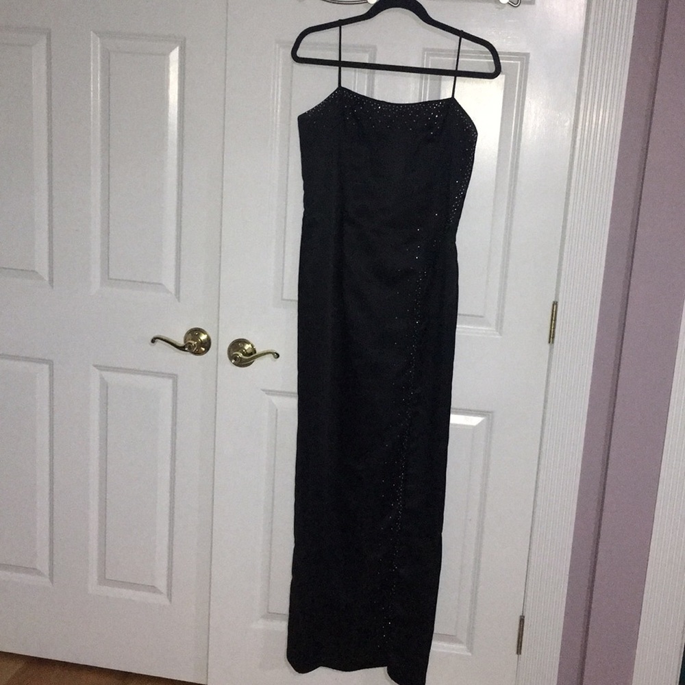 Dave and Johnny by Laura Ryner Formal Dress